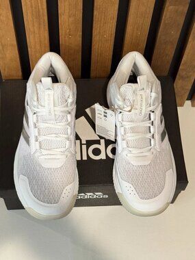 SIZE 10 WOMENS - adidas CrazyFlight 6 Mid Elite Volleyball Shoes White HP7030